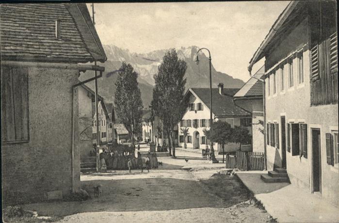 Partenkirchen St Florian Platz Zugspitze