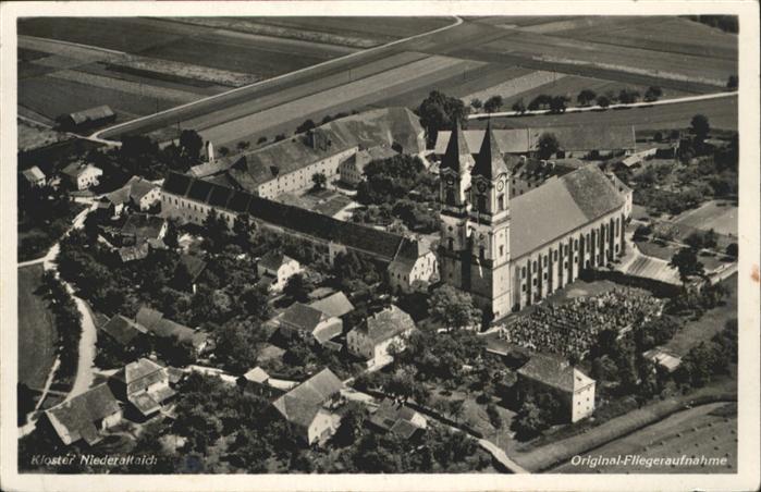 Niederalteich Fliegeraufnahme Kloster Niederalteich