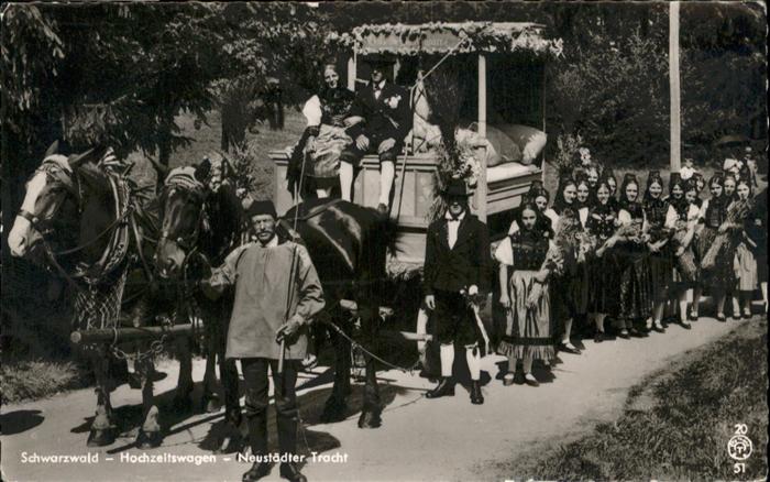 Titisee-Neustadt Hochzeitswagen Tracht