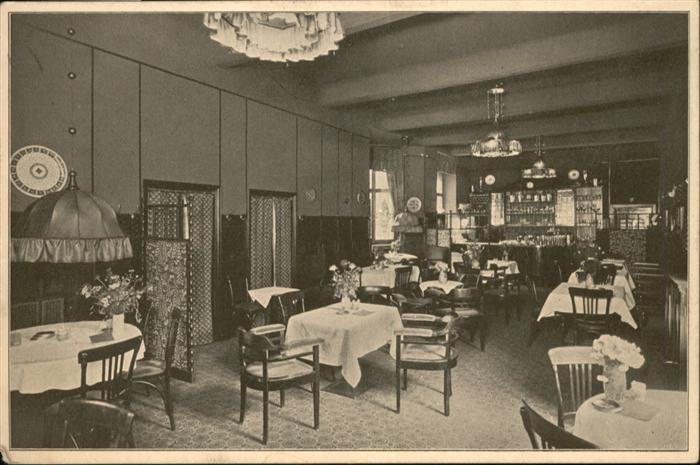 Charlottenburg Kutschera am Schillertheater