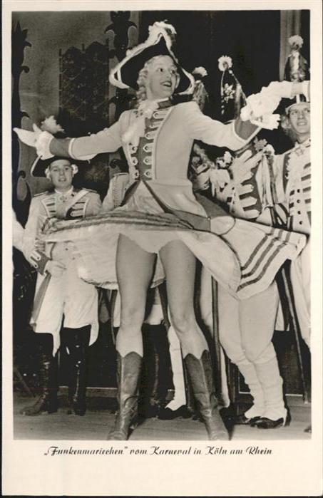 Koeln Rhein Funkenmarichen Karneval