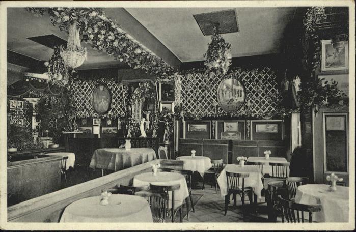 Koeln Rhein Haus Riviera Salon