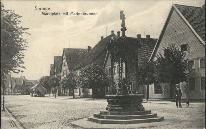 Springe Deister Marktplatz Marienbrunnen