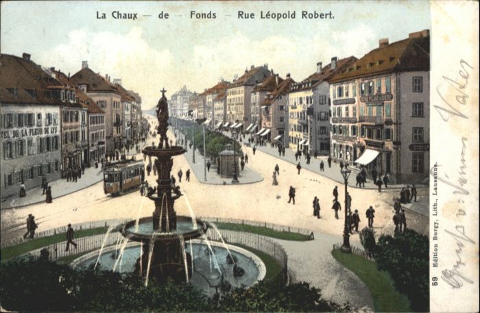 La Chaux-de-Fonds Rue Leopold Robert Brunnen Strassenbahn