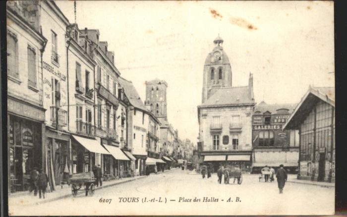 Tours Indre-et-Loire Tours Place des Halles