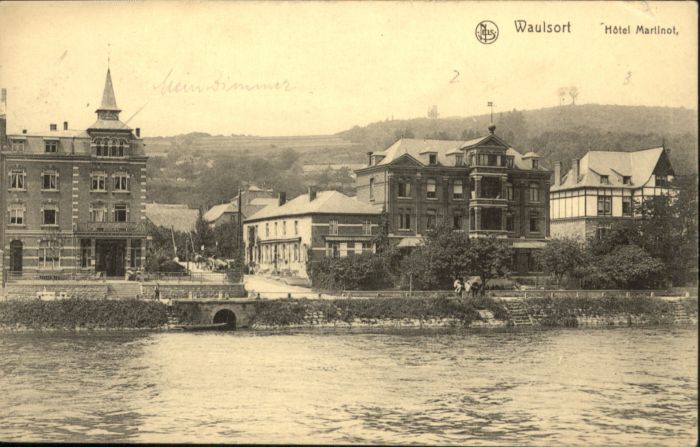 Waulsort Hotel Martinot