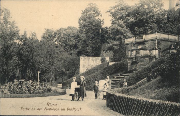 Riesa Sachsen Riesa Freitreppe Stadtpark