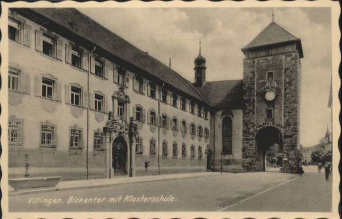 Villingen-Schwenningen Bickentor mit Klosterschule