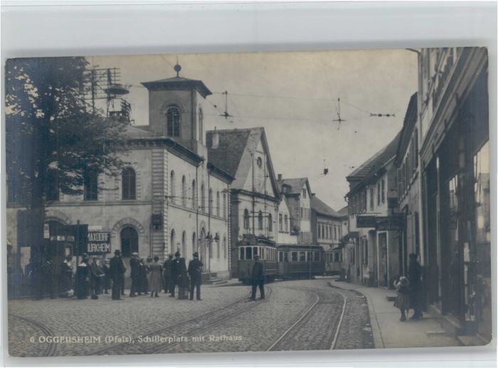 Oggersheim Schillerplatz Rathaus