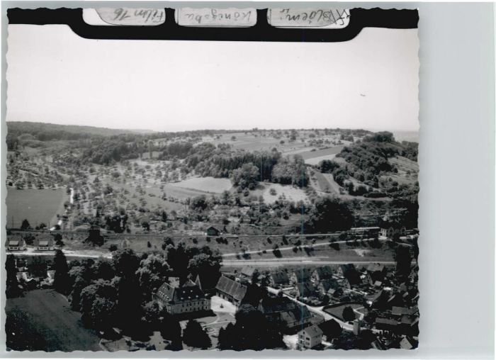 Koenigsbach Weinstrasse liegeraufnahme