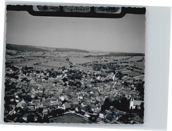 Koenigsbach Weinstrasse liegeraufnahme