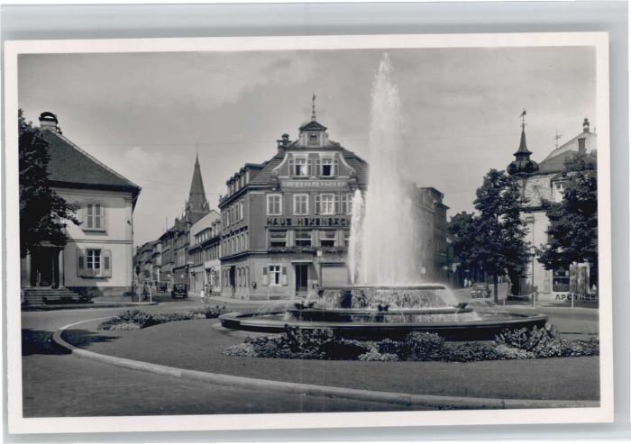 KAISERSLAUTERN CITY Fackelwoogbrunnen