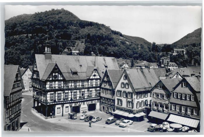 Bad Urach Marktplatz Rathaus