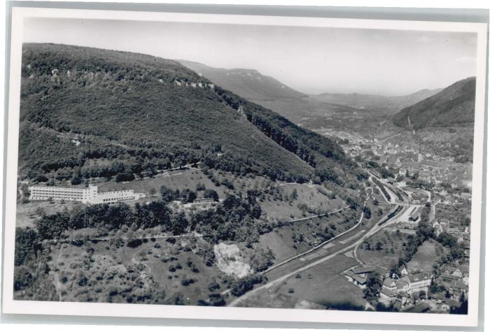 Bad Urach Fliegeraufnahme Haus auf der Alb