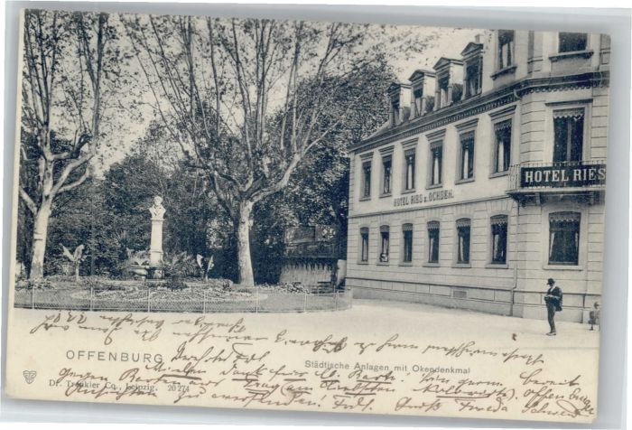 Offenburg Städtische Anlagen Okendenkmal Hotel Ri