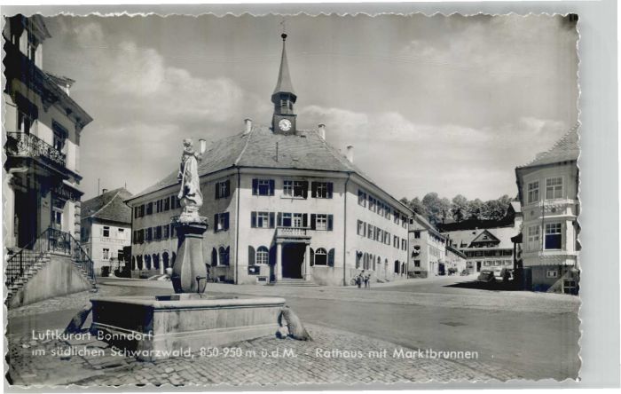 Bonndorf Schwarzwald Bonndorf Rathaus Marktbrunnen