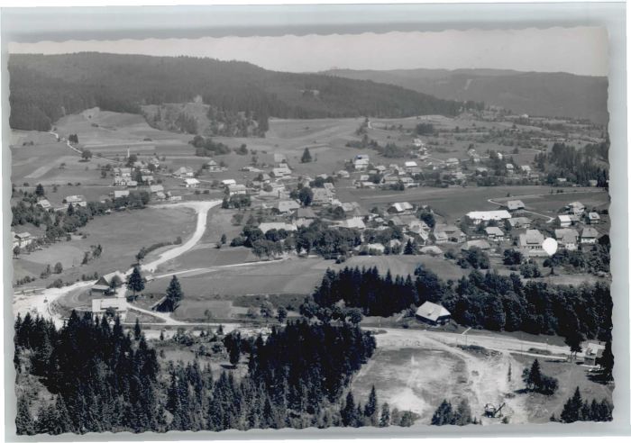 Haeusern Schwarzwald liegeraufnahme