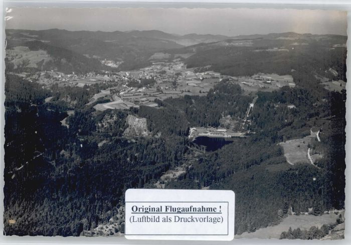 Haeusern Schwarzwald liegeraufnahme