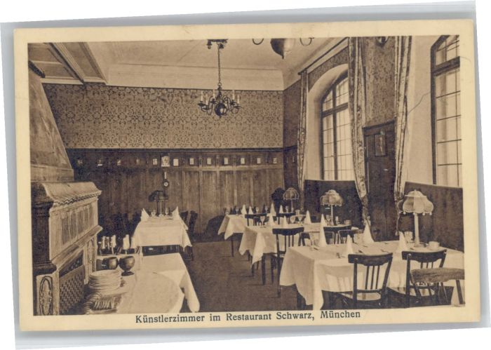 Muenchen Bayern Restaurant Schwarz