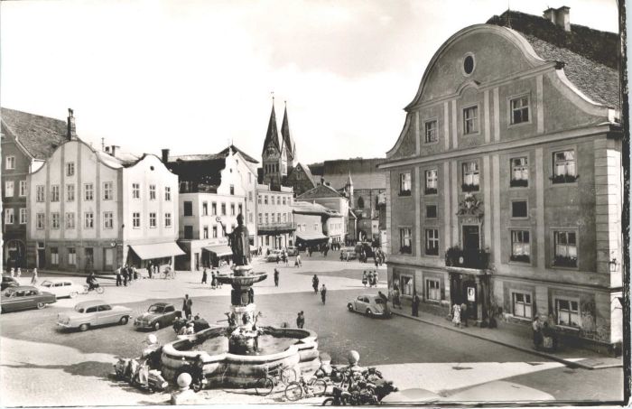 Eichstaett Oberbayern Eichstätt Marktplatz Dom