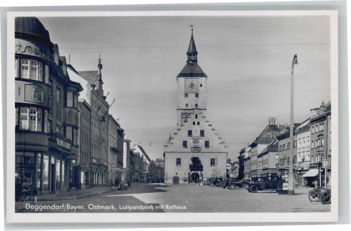 Deggendorf Donau Deggendorf Luitpoldplatz Rathaus