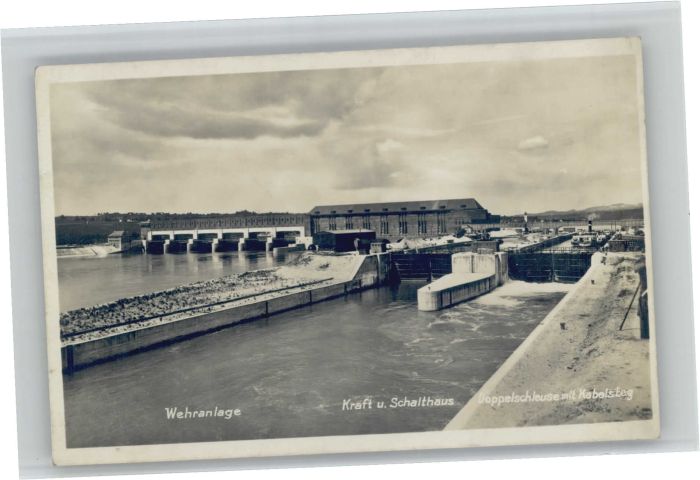 PAssAU Bayern Kachletstufe Schiffsschleuse