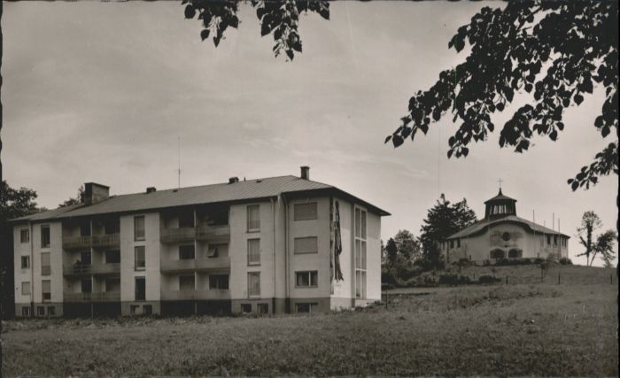 Traunstein Oberbayern Heilig-Kreuzkirche  Altersheim