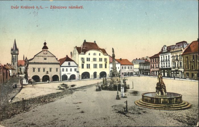 Dvur Kralove Zabojovo Namesti Brunnen
