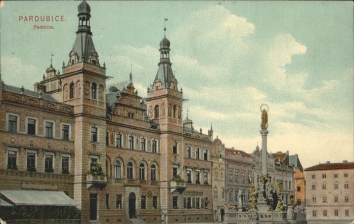 Pardubice Pardubitz Pardubice Radnice Säule