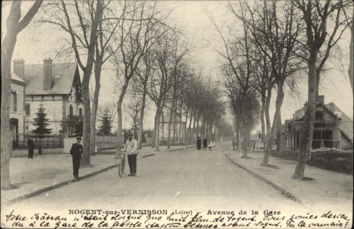 Nogent-sur-Vernisson Avenue Gare