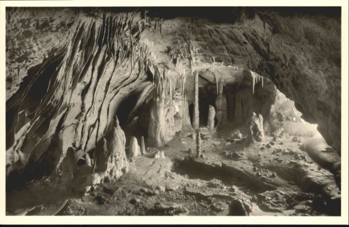 Neuhaus Pegnitz Maximiliansgrotte Schatzkammer