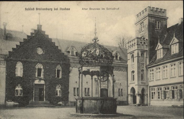 Itzehoe Schloss Breitenburg Brunnen Schlosshof