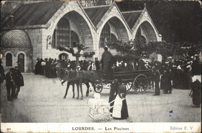 Lourdes Hautes Pyrenees Lourdes Piscines Kutsche