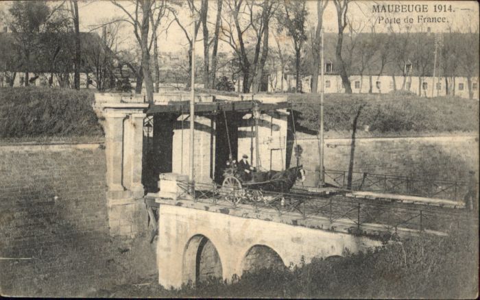 Maubeuge Kutsche Porte France