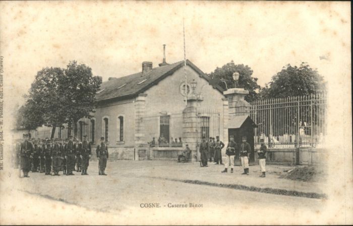 Cosne-Cours-sur-Loire Caserne Binot