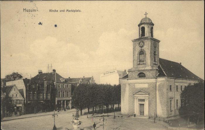 Husum Nordfriesland Husum Kirche Marktplatz