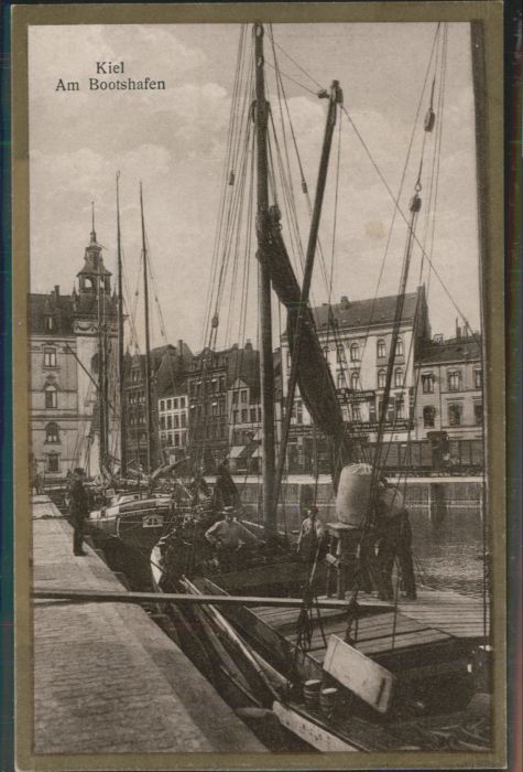 KIEL  CITY Bootshafen