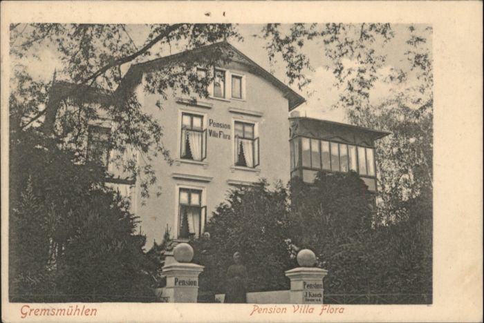 Malente-Gremsmuehlen ension Villa Flora