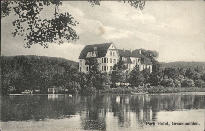 Malente-Gremsmuehlen ark Hotel