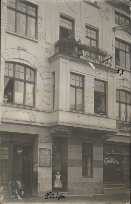 Duesseldorf handschriftlich]