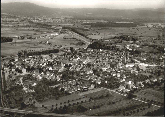 Riegel Kaiserstuhl Fliegeraufnahme