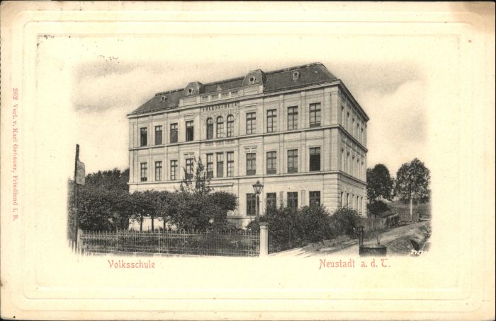 Neustadt Tafelfichte Schule