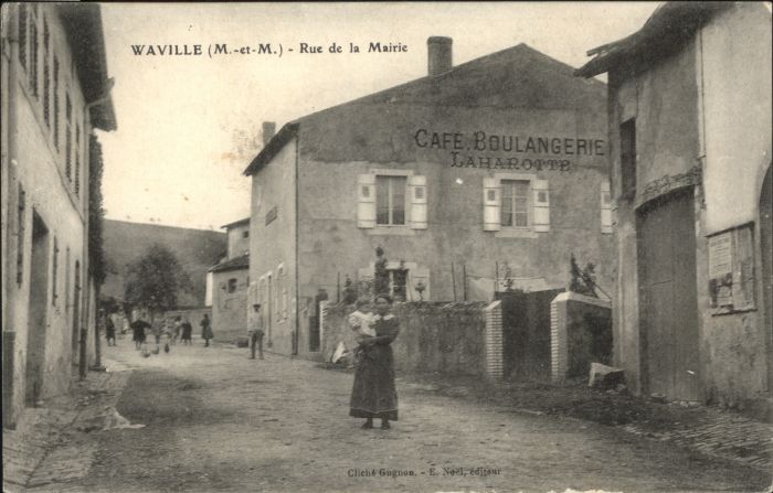 Waville Rue de la Mairie