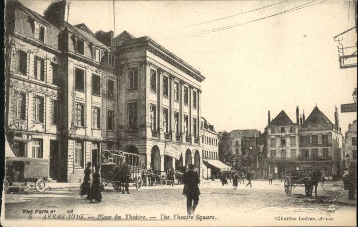 Arras Pas-de-Calais Arras Theatre Aquare Kutsche