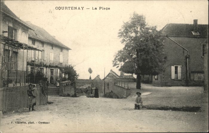 Courtenay Isere Place
