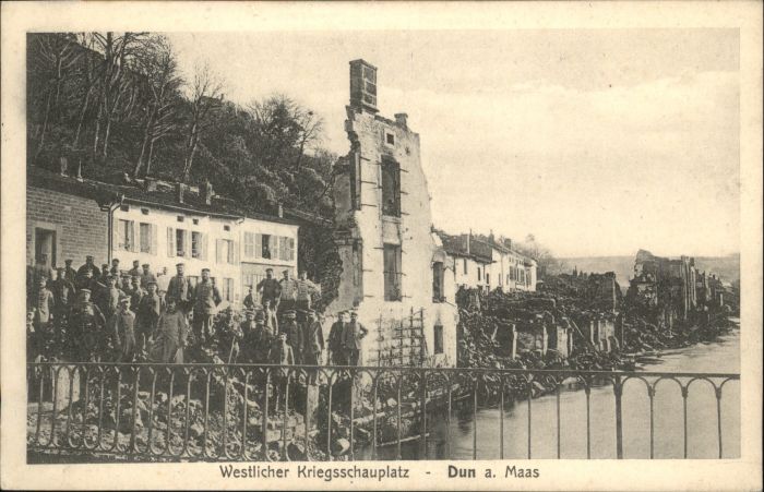 Dun-sur-Meuse Dun Maas Zerstörung Soldaten