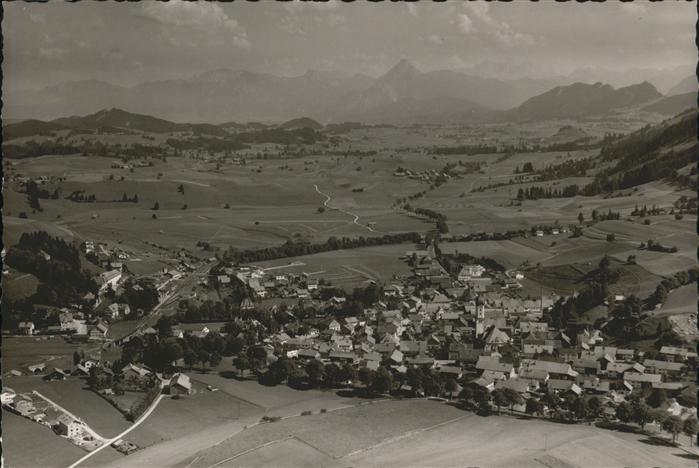 Nesselwang Allgaeu Bayern Fliegeraufnahme