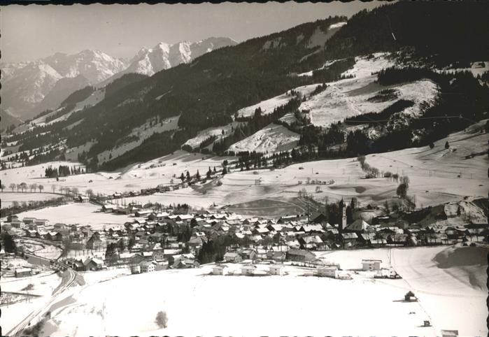 Nesselwang Allgaeu Bayern Fliegeraufnahme