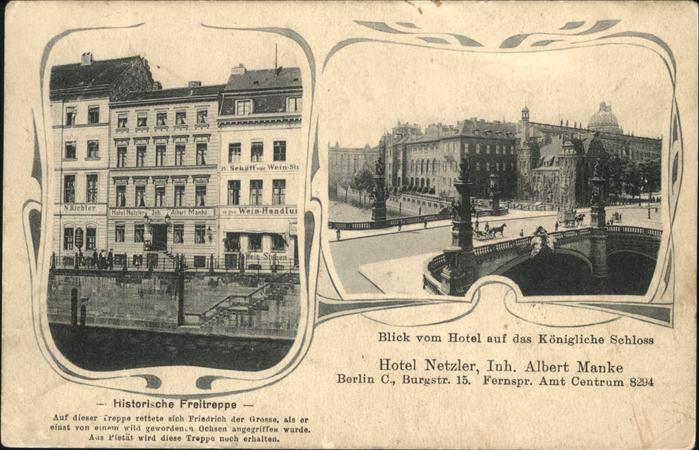 Berlin Schloss  Freitreppe Brücke Kutsche
