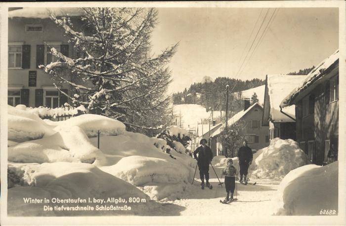 Oberstaufen Oberallgaeu Bayern Winter Schloss Strasse Ski